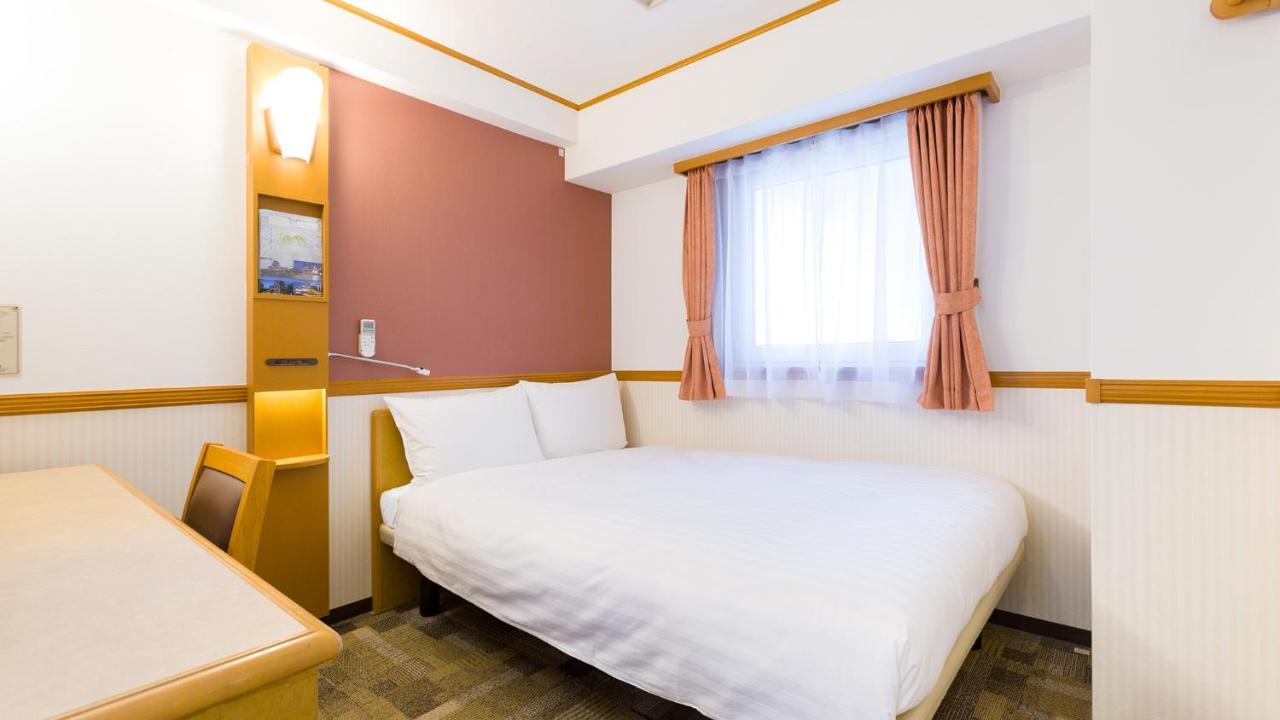 Toyoko Inn Shin-Yokohama Ekimae Honkan Yokohama (Kanagawa) Exterior foto