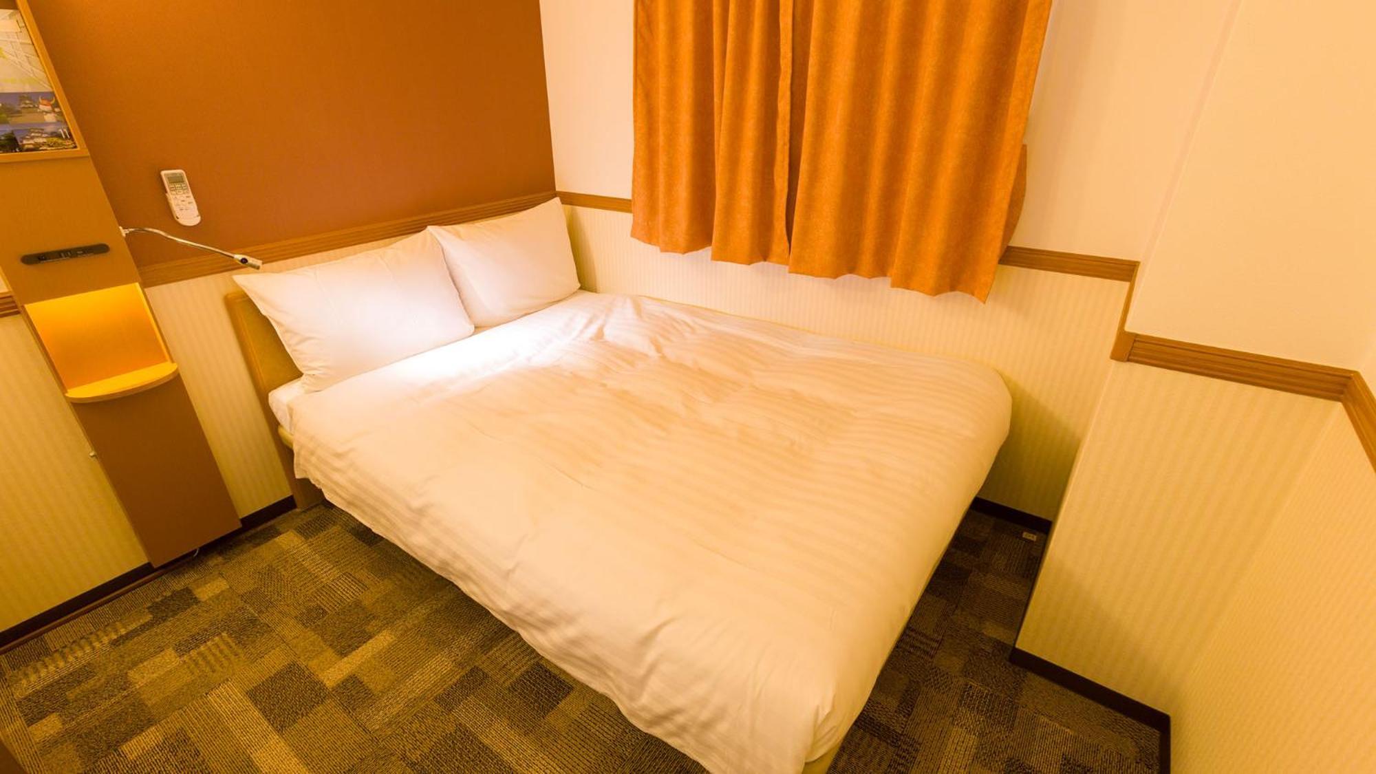 Toyoko Inn Shin-Yokohama Ekimae Honkan Yokohama (Kanagawa) Quarto foto